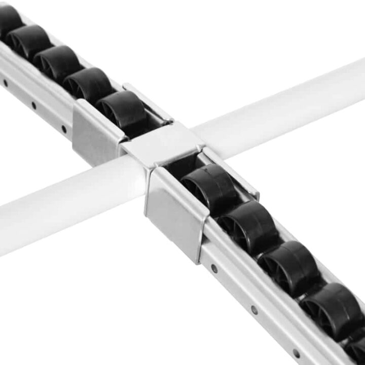 The R40-TU is an ESD steel zinc track union used to make conveyor extensions. The perpendicular pipe junction allows for an angle of inclination up to 45 degrees by folding the conveyor support.